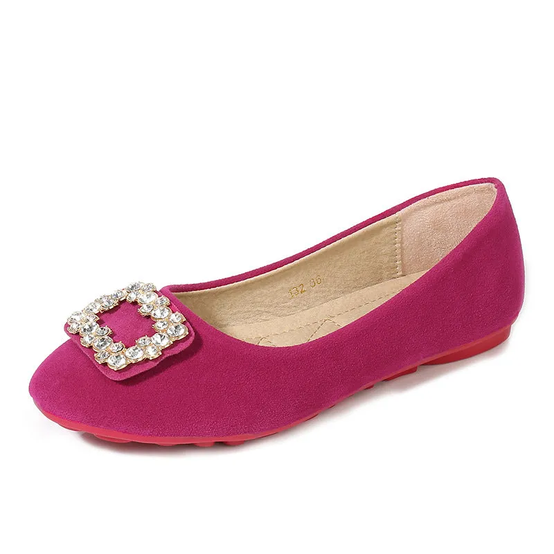 Diamond Button Flat Shoes